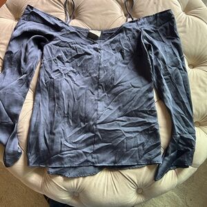 Emory Park Off-Shoulder Blue Blouse